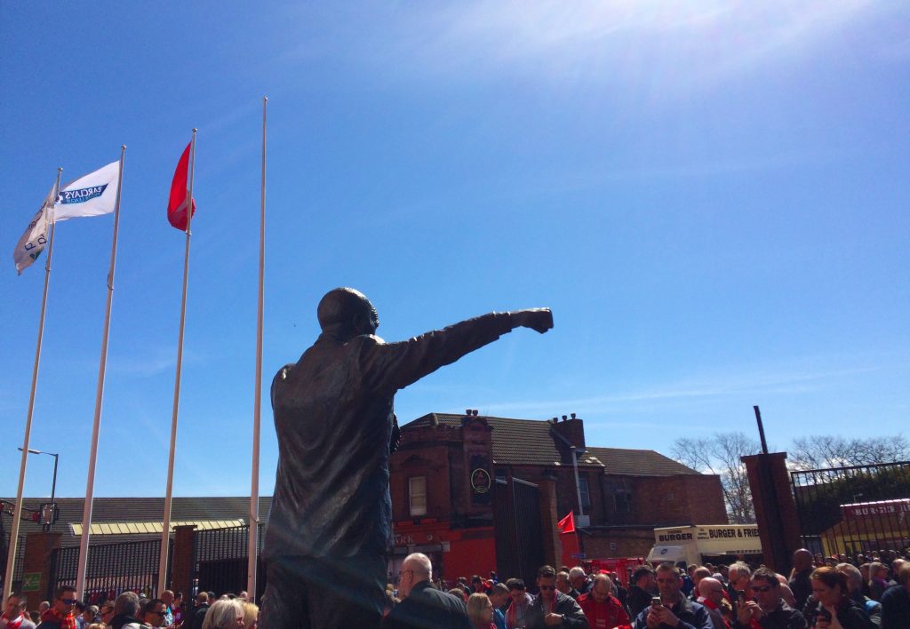 shankly-statue-1